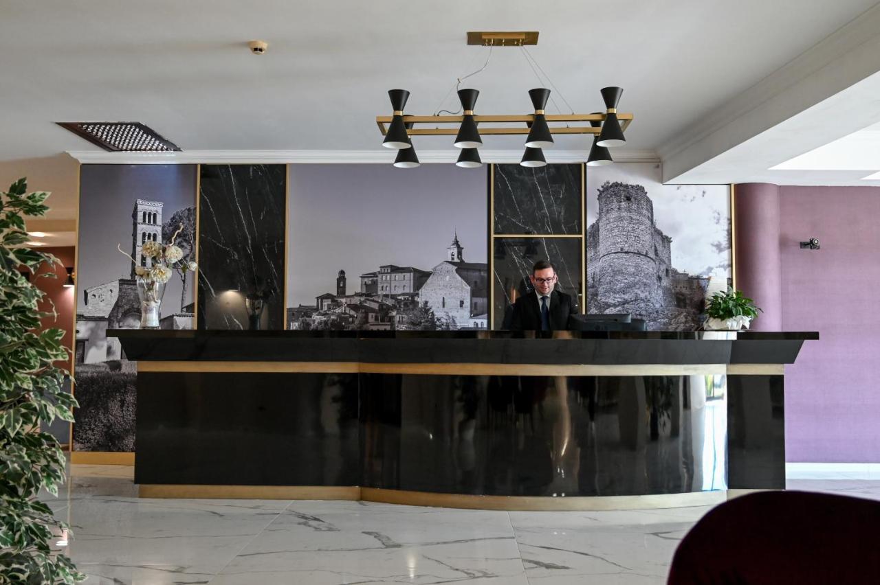 Roma Domus Hotel Ponzano Romano Exterior photo